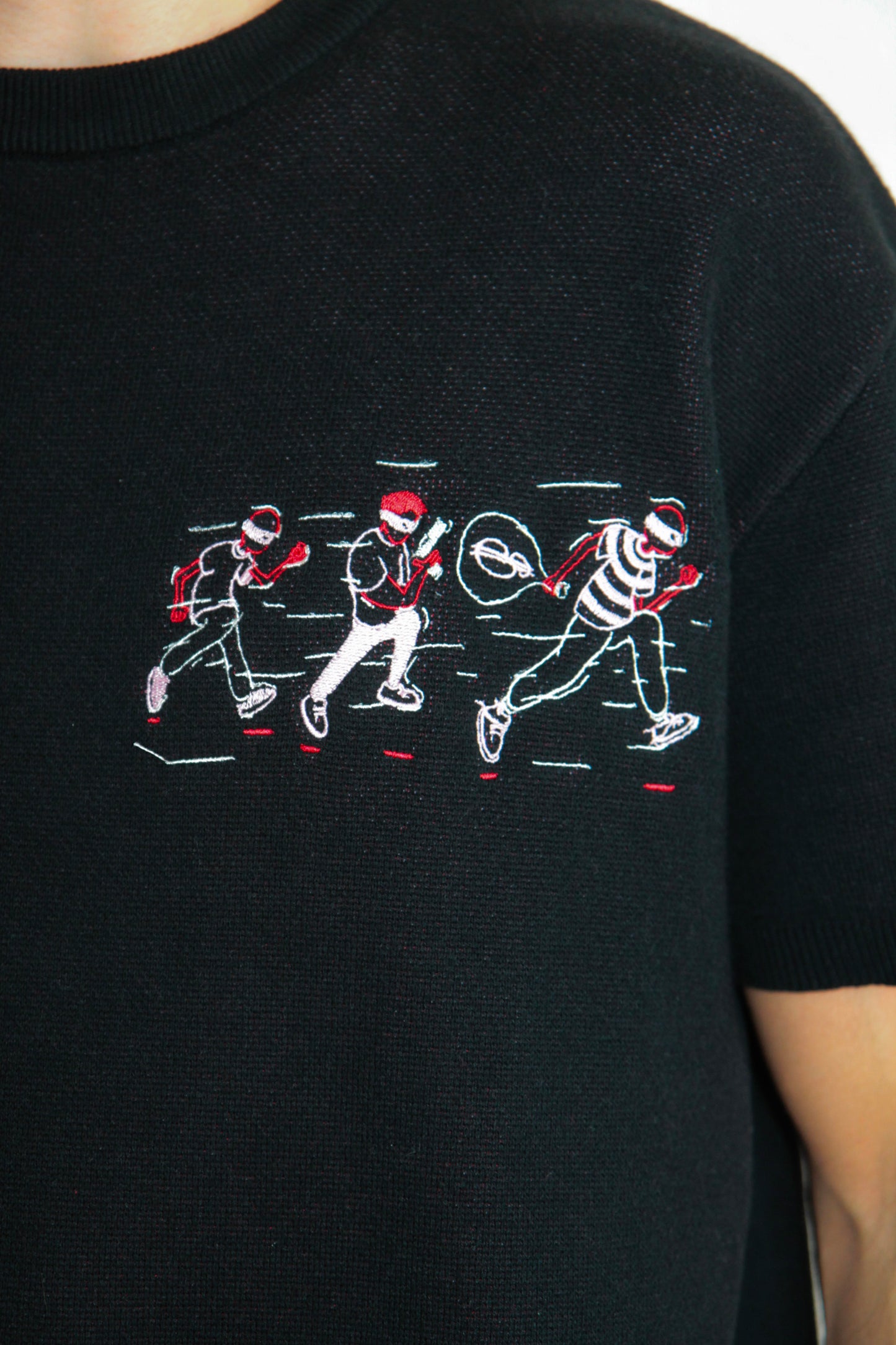 T-shirt Mugshot Noir. BRAKO Couture